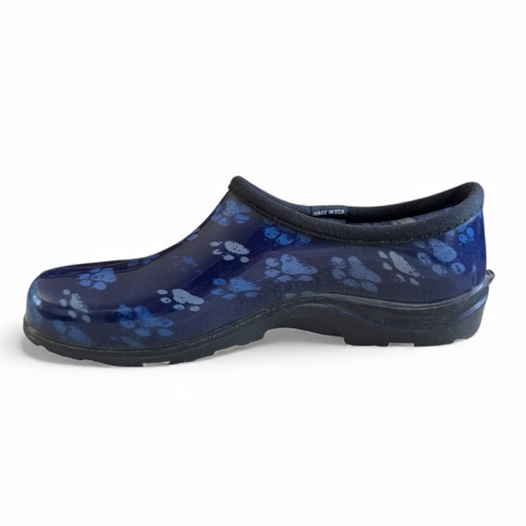 New Sloggers Waterproof Rain Garden Shoes Outdoor Blue Paw Print Slip On Size 10 - Picture 3 of 9